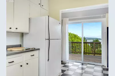 758 Florence Ave, Astoria, OR 97103 - Photo 23