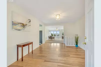 758 Florence Ave, Astoria, OR 97103 - Photo 5