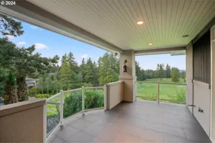 14400 Uplands Dr, Lake Oswego, OR 97034 - Photo 19