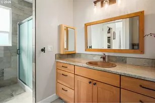129 Arbor Dr, Eugene, OR 97404 - Photo 21
