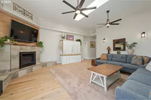 129 Arbor Dr, Eugene, OR 97404 - Photo 17