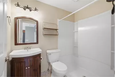 7121 SW 158th Ave, Beaverton, OR 97007 - Photo 17
