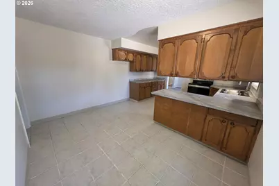 10016 SE 11th St, Vancouver, WA 98664 - Photo 13