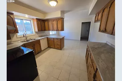 10016 SE 11th St, Vancouver, WA 98664 - Photo 11
