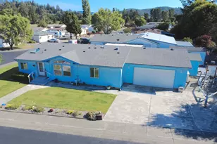 227 Lakeland Dr, Lakeside, OR 97449 - Photo 7