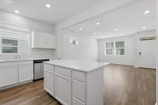 861 N 19th Ave, Cornelius, OR 97113 - Photo 9