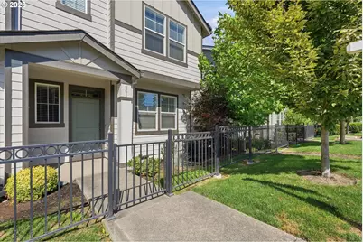 861 N 19th Ave, Cornelius, OR 97113 - Photo 1
