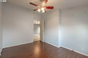 299 4th St, Maupin, OR 97037 - Photo 17