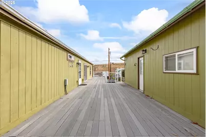 299 4th St, Maupin, OR 97037 - Photo 25