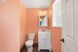 9305 NE 9th St, Vancouver, WA 98664 - Photo 19