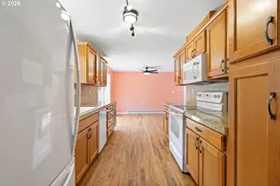 9305 NE 9th St, Vancouver, WA 98664 - Photo 11