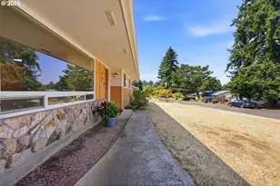 9305 NE 9th St, Vancouver, WA 98664 - Photo 3