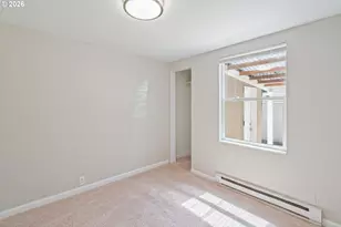 16122 NE Glisan St, Portland, OR 97230 - Photo 5