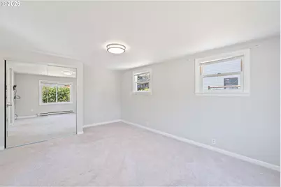 16122 NE Glisan St, Portland, OR 97230 - Photo 7