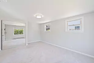 16122 NE Glisan St, Portland, OR 97230 - Photo 7