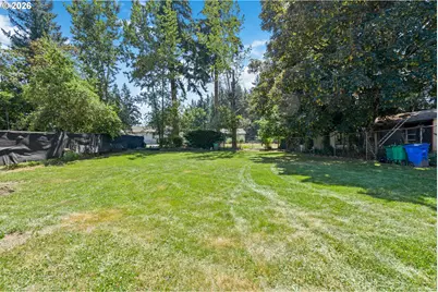 16122 NE Glisan St, Portland, OR 97230 - Photo 11