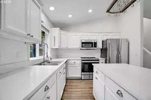 16610 SE Harold Ave, Milwaukie, OR 97267 - Photo 19