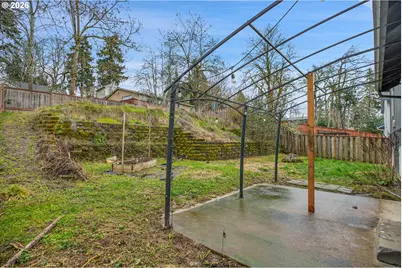 16610 SE Harold Ave, Milwaukie, OR 97267 - Photo 41