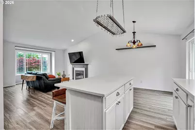 16610 SE Harold Ave, Milwaukie, OR 97267 - Photo 21