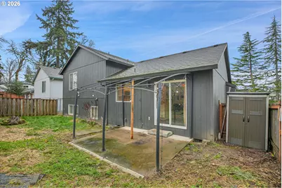 16610 SE Harold Ave, Milwaukie, OR 97267 - Photo 39