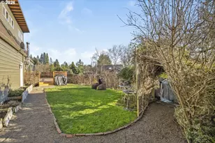 2704 Orchard Hill Ln, Lake Oswego, OR 97035 - Photo 41