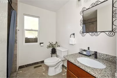 2704 Orchard Hill Ln, Lake Oswego, OR 97035 - Photo 33