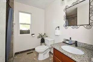 2704 Orchard Hill Ln, Lake Oswego, OR 97035 - Photo 33