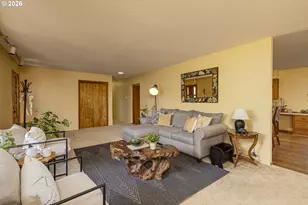 492 N Larch Ave, Stayton, OR 97383 - Photo 13