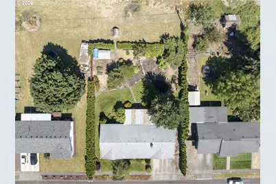 492 N Larch Ave, Stayton, OR 97383 - Photo 3