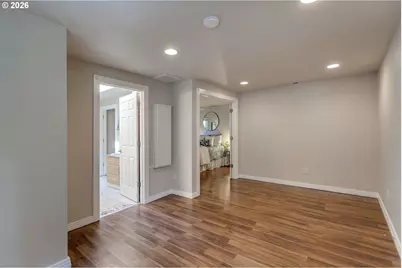 20025 SW Newcastle Dr, Beaverton, OR 97078 - Photo 11