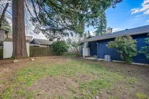 310 NE 170th Ave, Portland, OR 97230 - Photo 23