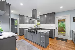 3666 SE Bybee Blvd, Portland, OR 97202 - Photo 3