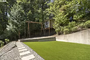1048 NW Eloise Ln, Portland, OR 97229 - Photo 19