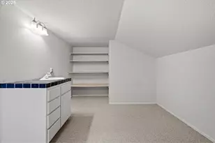 4053 Sabrena Ave, Eugene, OR 97404 - Photo 43