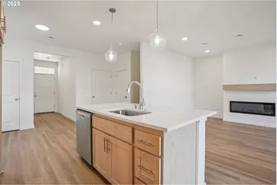 1804 NW 18th St, Battle Ground, WA 98604 - Photo 9