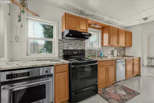 2735 Summer St SE, Salem, OR 97302 - Photo 11