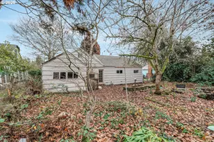 2735 Summer St SE, Salem, OR 97302 - Photo 17