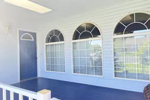 790 W Division Ave, Hermiston, OR 97838 - Photo 1