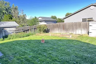 790 W Division Ave, Hermiston, OR 97838 - Photo 25