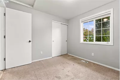 560 SE Vista Ter, Gresham, OR 97080 - Photo 19