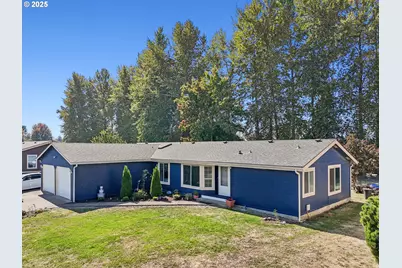 914 James St, Independence, OR 97351 - Photo 5