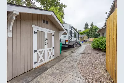 2331 SW 27th Dr, Gresham, OR 97080 - Photo 31