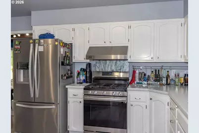 2331 SW 27th Dr, Gresham, OR 97080 - Photo 5