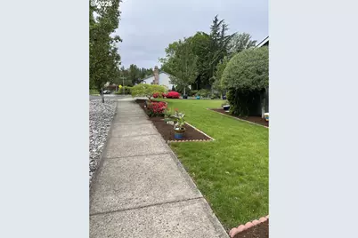 2331 SW 27th Dr, Gresham, OR 97080 - Photo 27