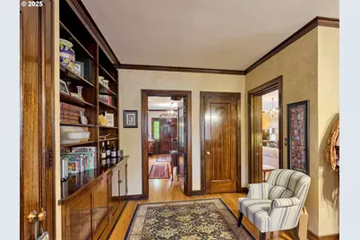 809 NE Evans St, McMinnville, OR 97128 - Photo 13