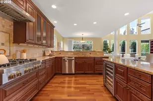 17833 Marylcreek Dr, Lake Oswego, OR 97034 - Photo 5