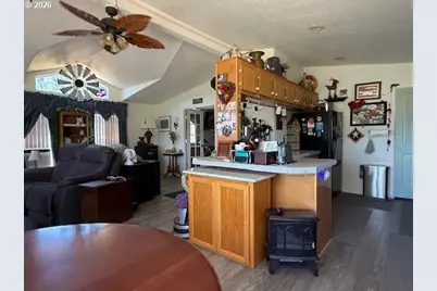 42255 Ames Creek Rd, Sweet Home, OR 97386 - Photo 23