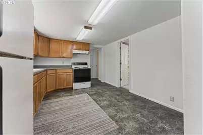 42705 N River Dr, Sweet Home, OR 97386 - Photo 9