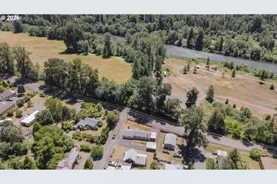 42705 N River Dr, Sweet Home, OR 97386 - Photo 29