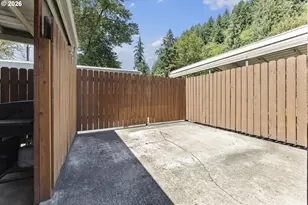 42705 N River Dr, Sweet Home, OR 97386 - Photo 33